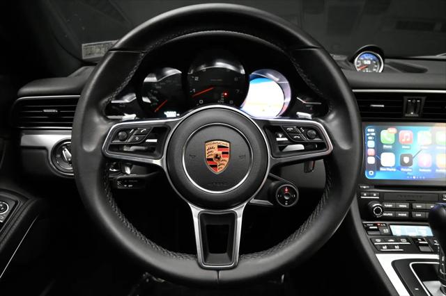 2019 Porsche 911 Carrera