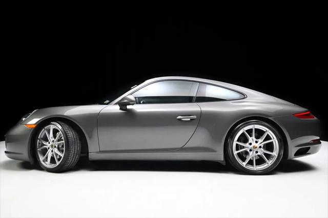2019 Porsche 911 Carrera