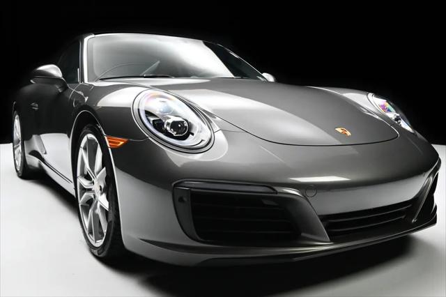 2019 Porsche 911 Carrera
