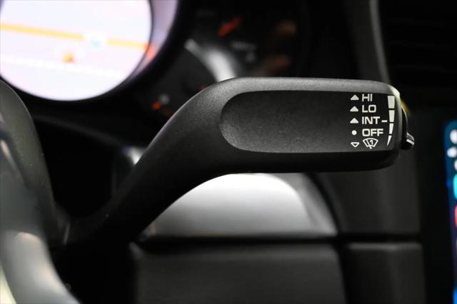 2019 Porsche 911 Carrera