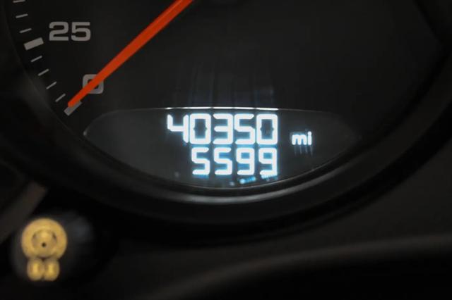 2019 Porsche 911 Carrera
