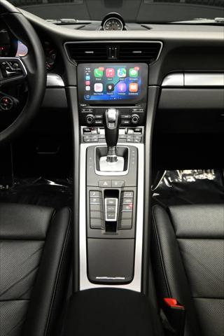 2019 Porsche 911 Carrera