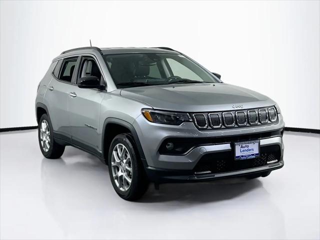 2022 Jeep Compass Latitude Lux 4x4
