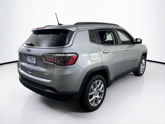 2022 Jeep Compass Latitude Lux 4x4