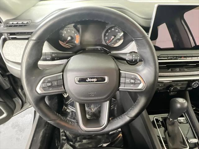 2022 Jeep Compass Latitude Lux 4x4