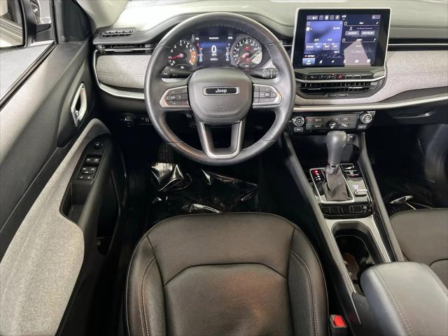 2022 Jeep Compass Latitude Lux 4x4