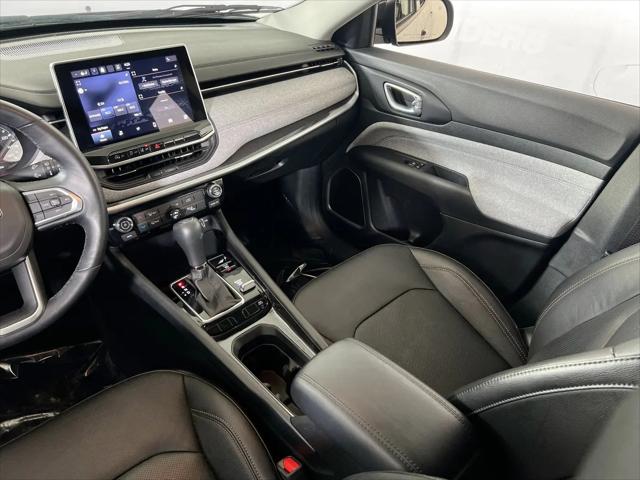 2022 Jeep Compass Latitude Lux 4x4