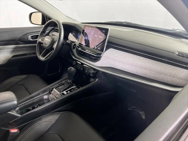 2022 Jeep Compass Latitude Lux 4x4