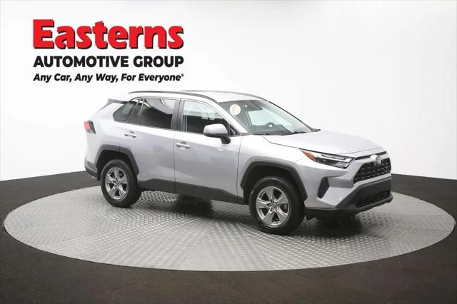 2024 Toyota RAV4 Hybrid XLE