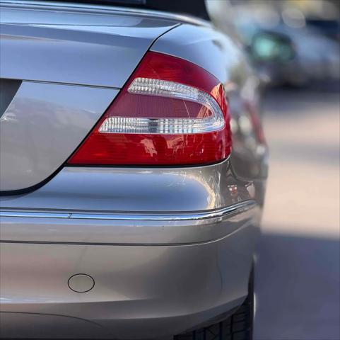 2005 Mercedes-Benz CLK-CLASS CLK 320