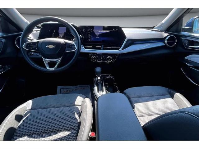 2024 Chevrolet Trax FWD LT