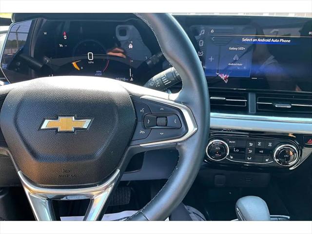 2024 Chevrolet Trax FWD LT