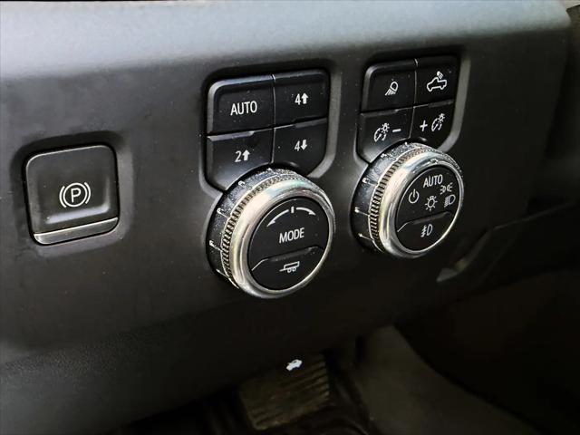 2024 GMC Sierra 2500HD 4WD Crew Cab Standard Bed AT4