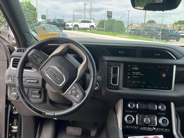 2023 GMC Yukon 4WD Denali