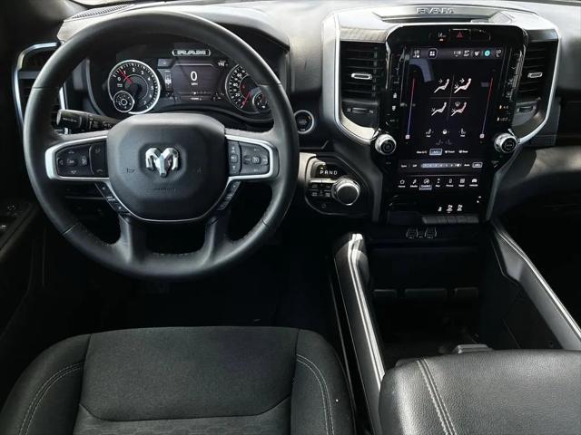 2025 Ram 1500 Big Horn Crew Cab 4x4 5'7" Box