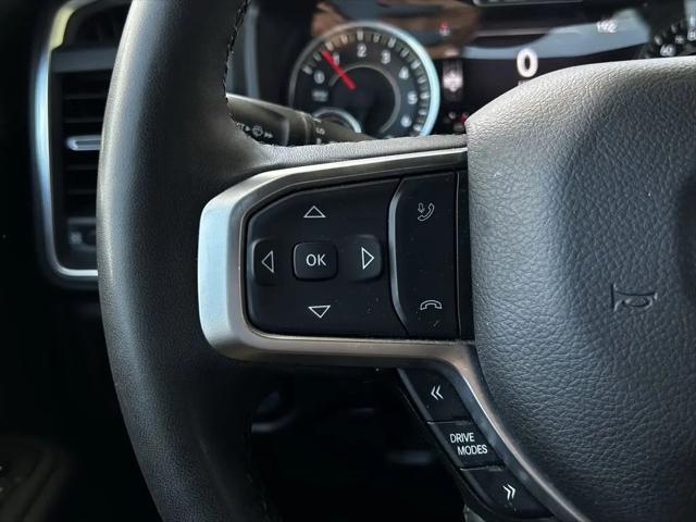2025 Ram 1500 Big Horn Crew Cab 4x4 5'7" Box