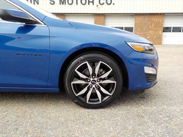 2023 Chevrolet Malibu FWD RS