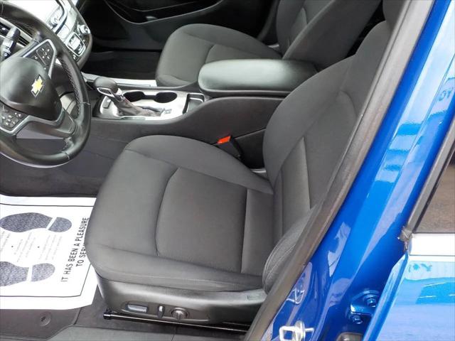 2023 Chevrolet Malibu FWD RS