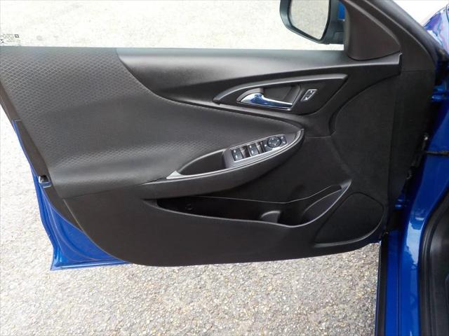 2023 Chevrolet Malibu FWD RS