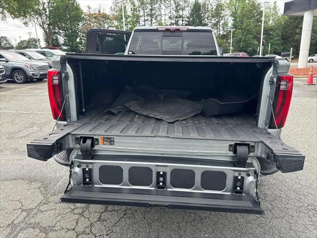 2024 GMC Sierra 3500HD 4WD Crew Cab Long Bed Denali