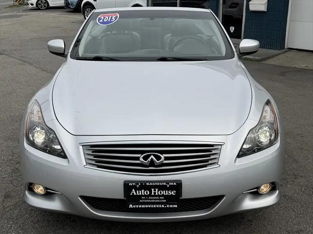 2015 INFINITI Q60 Standard