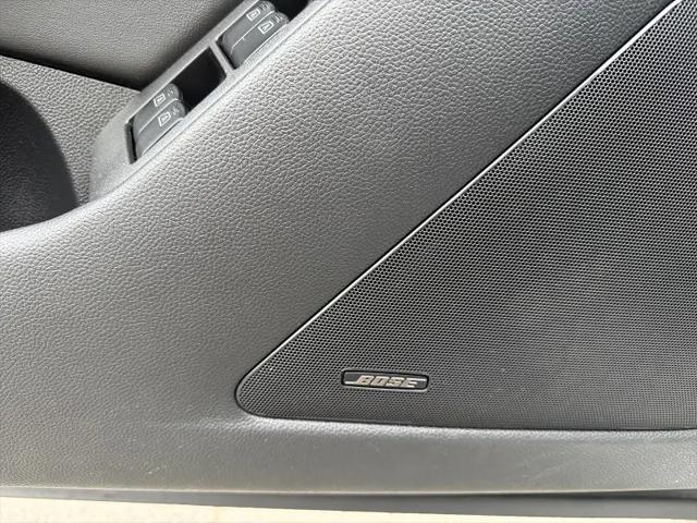 2015 INFINITI Q60 Standard