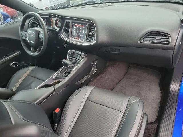 2018 Dodge Challenger SXT Plus