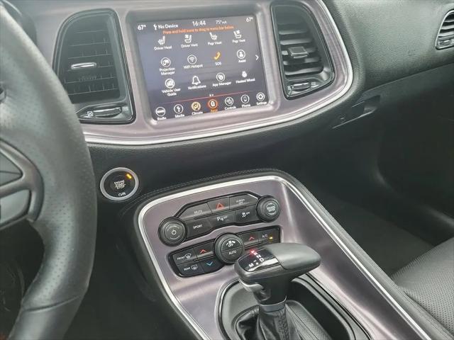 2018 Dodge Challenger SXT Plus