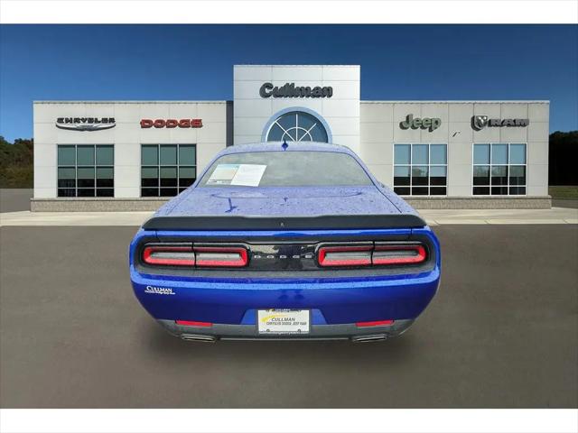 2018 Dodge Challenger SXT Plus
