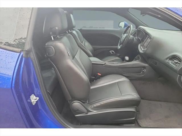 2018 Dodge Challenger SXT Plus