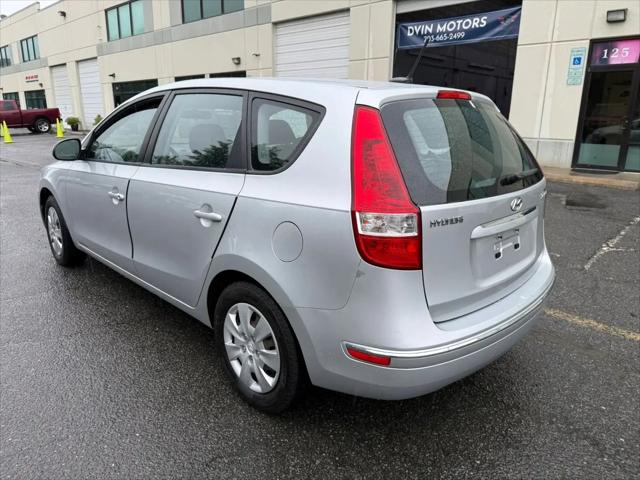 2010 Hyundai Elantra Touring GLS
