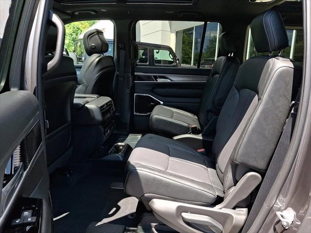 2026 Jeep Grand Wagoneer Limited Altitude 4x4