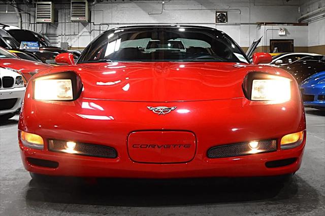 2003 Chevrolet Corvette Base