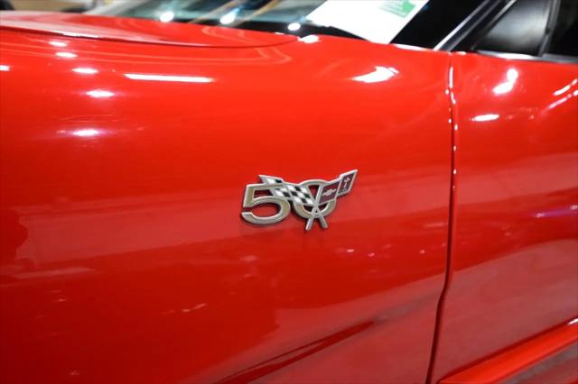 2003 Chevrolet Corvette Base
