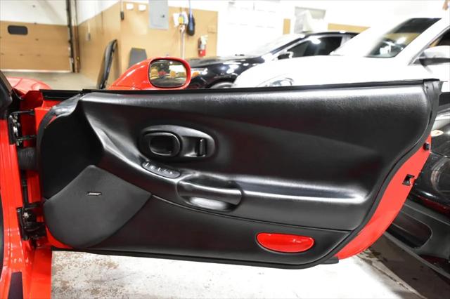 2003 Chevrolet Corvette Base