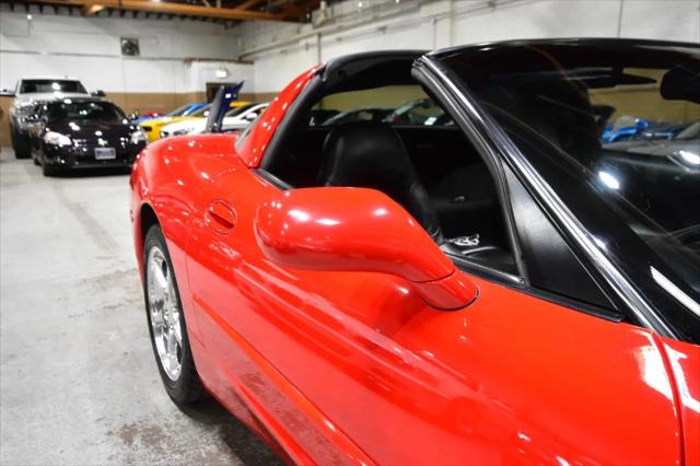 2003 Chevrolet Corvette Base