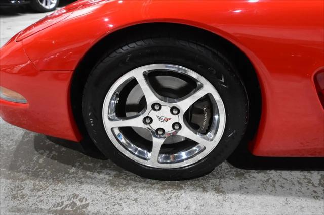 2003 Chevrolet Corvette Base