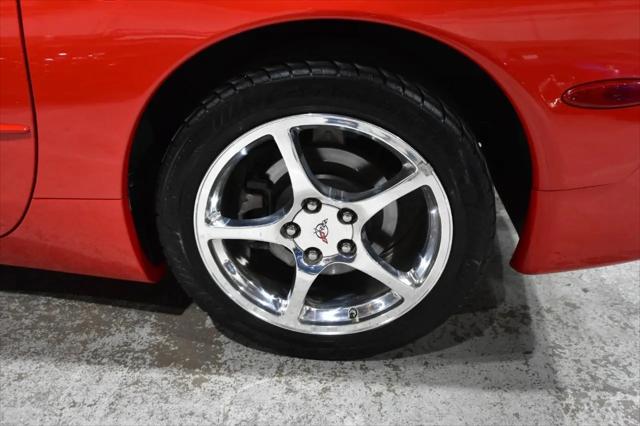 2003 Chevrolet Corvette Base