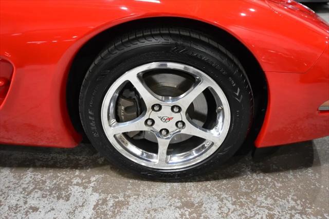 2003 Chevrolet Corvette Base