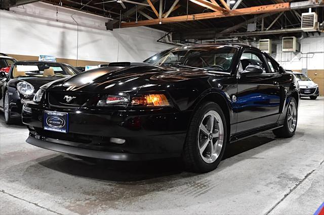 2004 Ford Mustang Mach 1