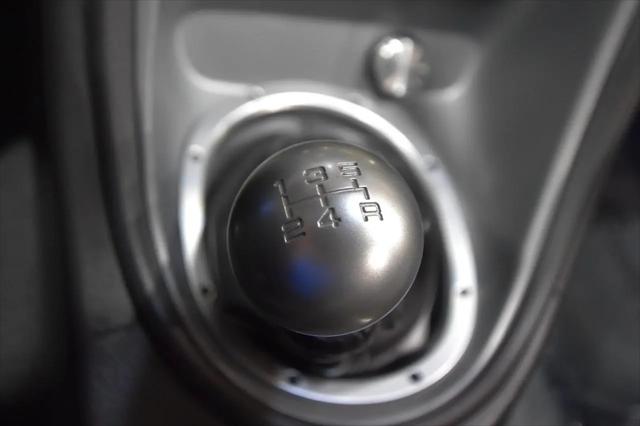2004 Ford Mustang Mach 1