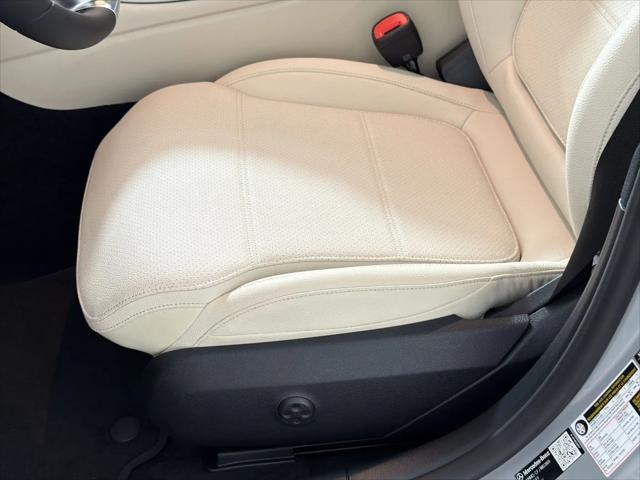 2026 Mercedes-Benz C-CLASS C 300 C 300
