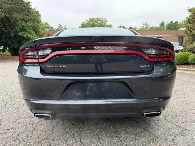 2018 Dodge Charger SXT RWD