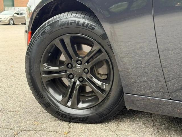 2018 Dodge Charger SXT RWD