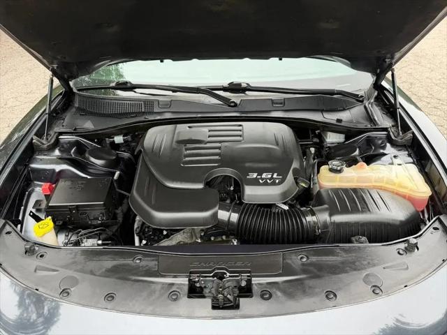 2018 Dodge Charger SXT RWD