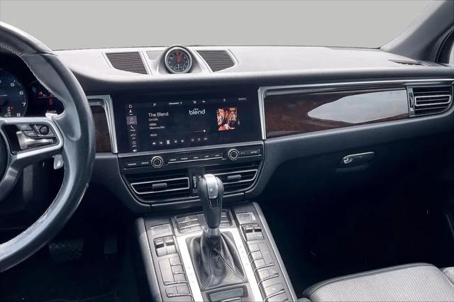 2020 Porsche Macan Macan