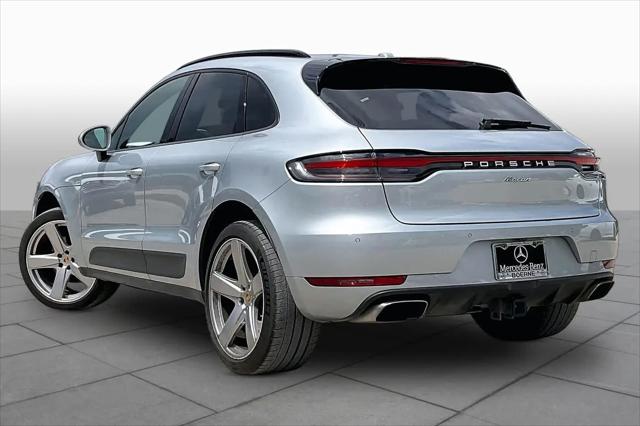 2020 Porsche Macan Macan