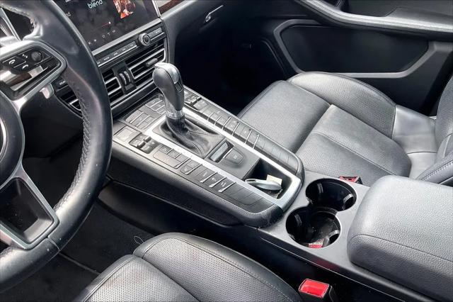 2020 Porsche Macan Macan