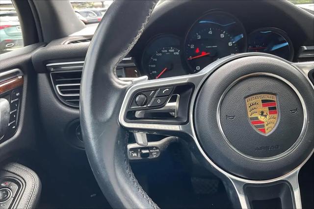 2020 Porsche Macan Macan