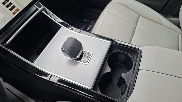 2024 Land Rover Range Rover Evoque Core S